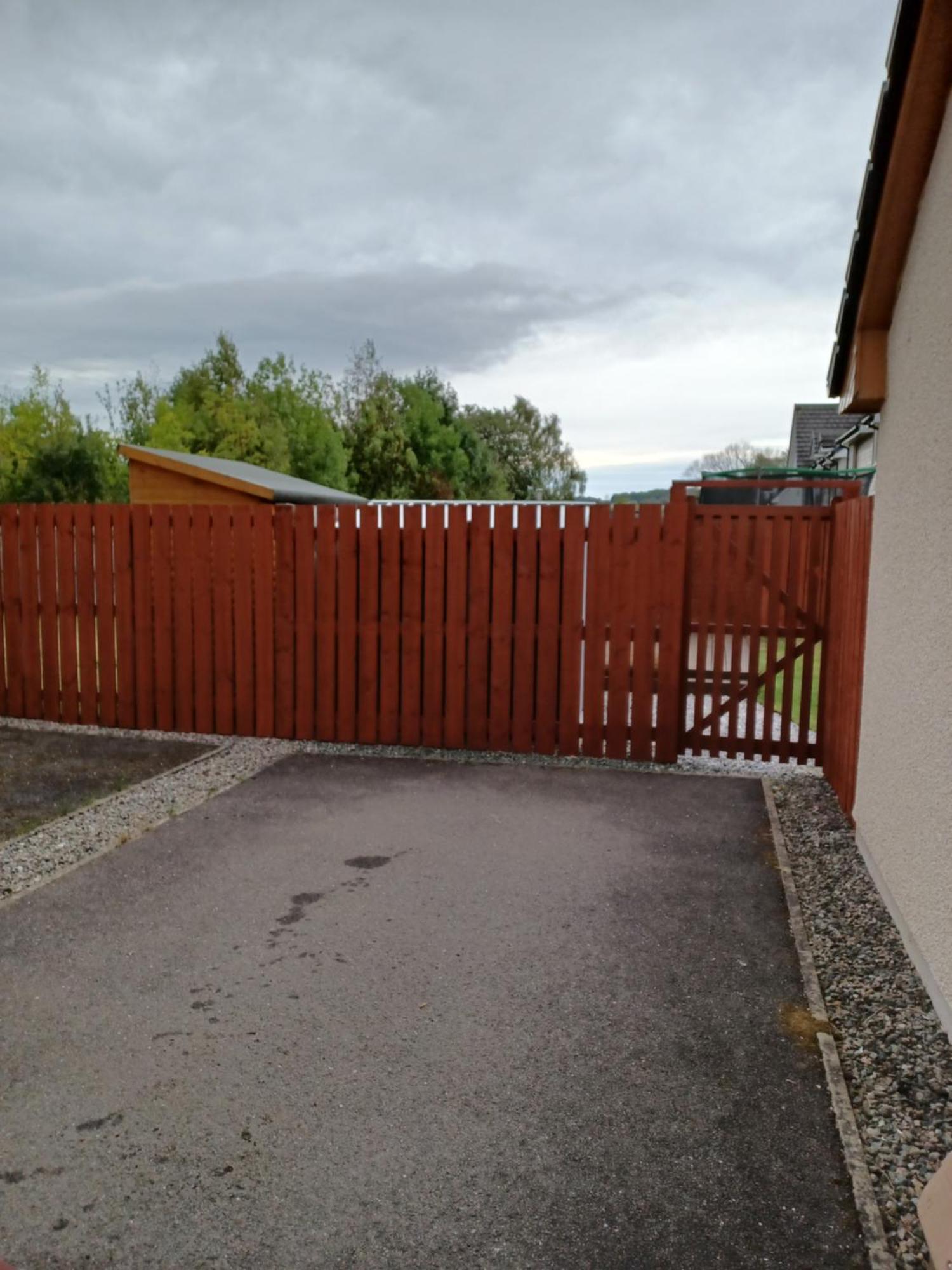 Modern 2 Bedroom Semi Detached House With Own Private Driveway Inverness Exterior foto